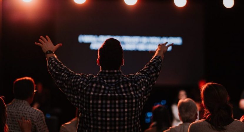 Benefits of Praising God